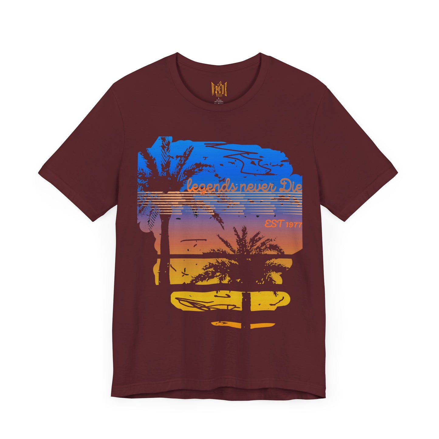 "Legends Never Die Retro Palm Tee – Sunset Vibes, EST 1977"