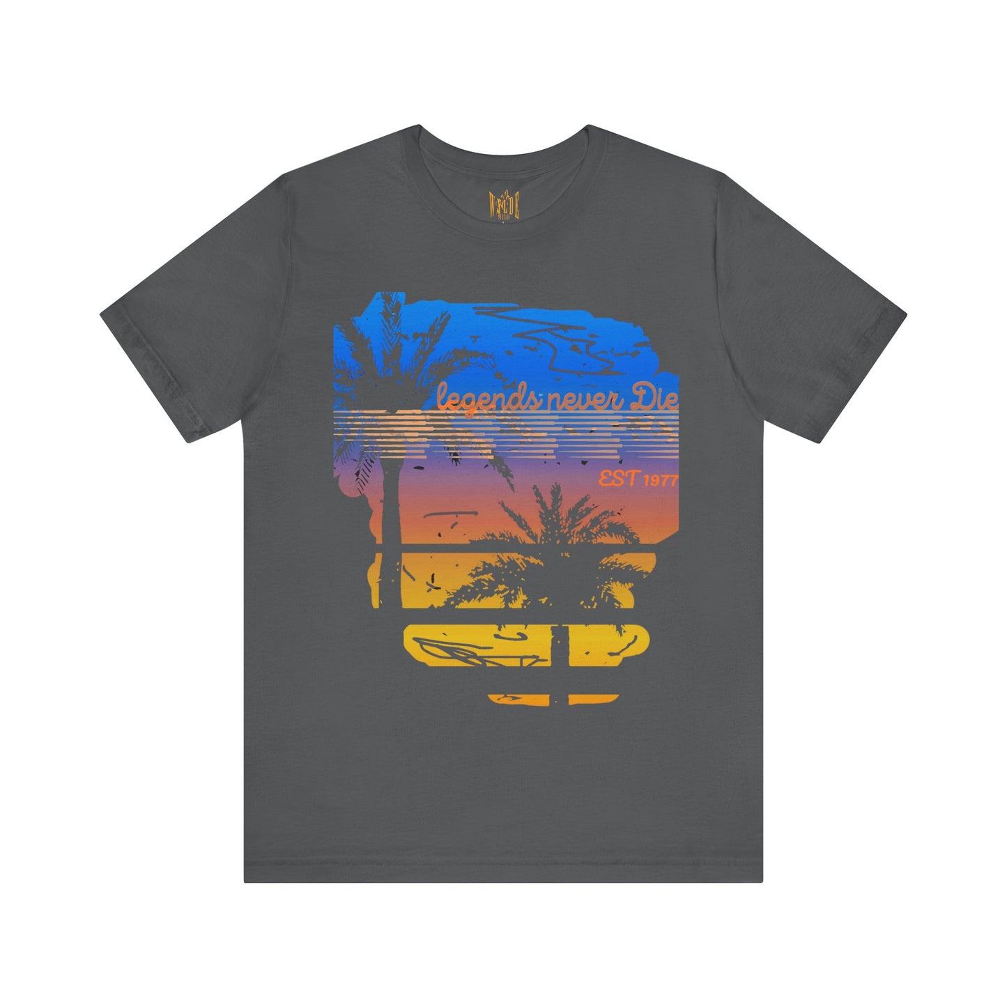 "Legends Never Die Retro Palm Tee – Sunset Vibes, EST 1977"