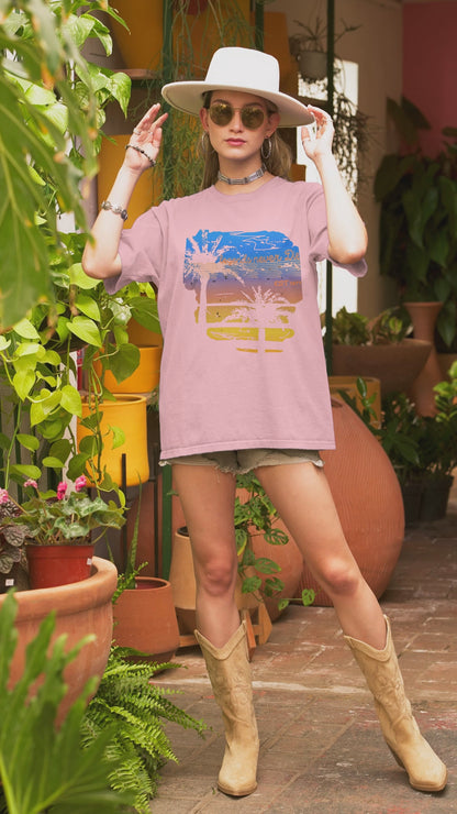 "Legends Never Die Retro Palm Tee – Sunset Vibes, EST 1977"